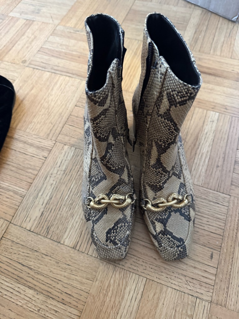 Tory Burch Beige Snake-Print Ankle Boots With Gold Chain